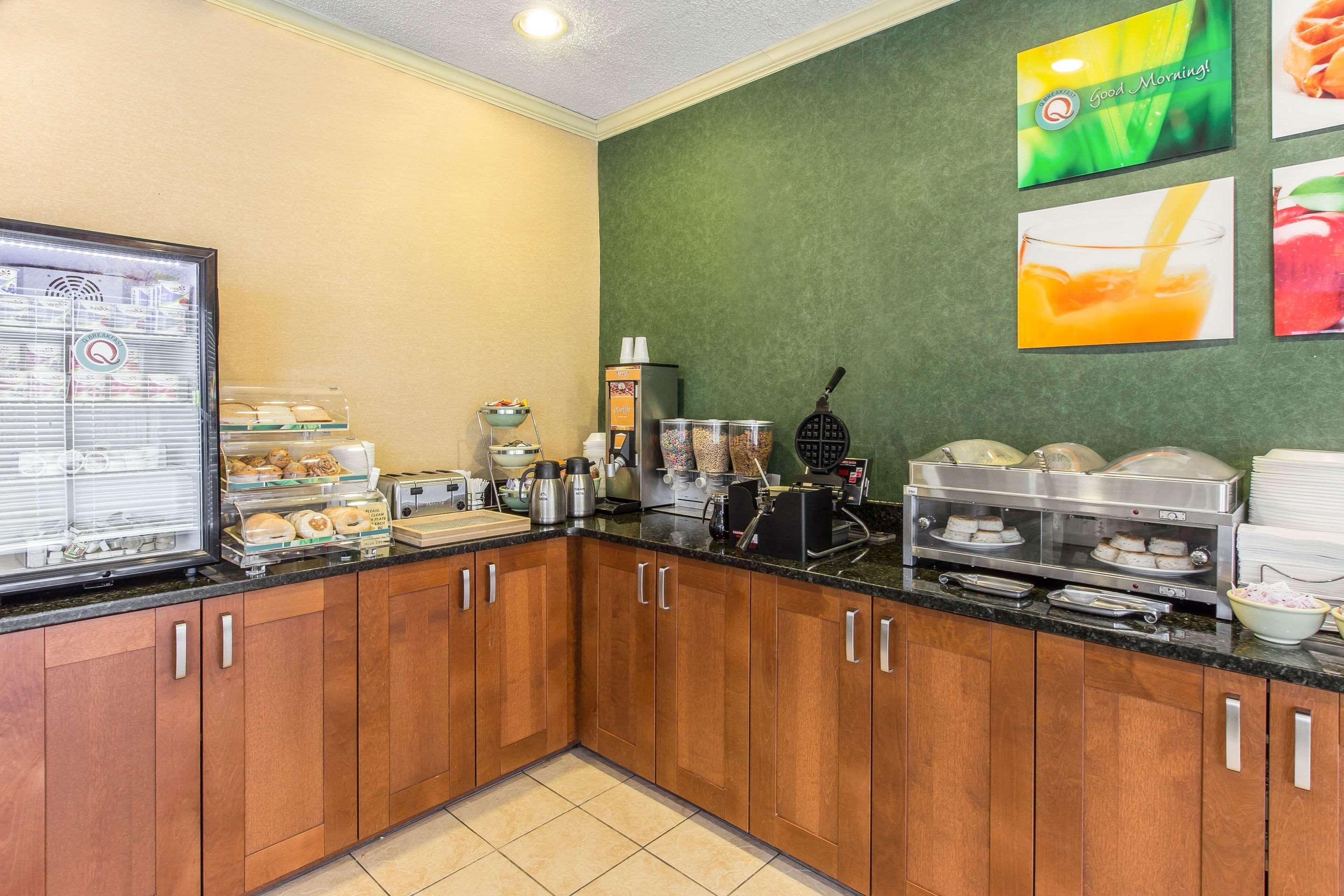 Quality Inn & Suites Mcdonough South I-75 Eksteriør billede