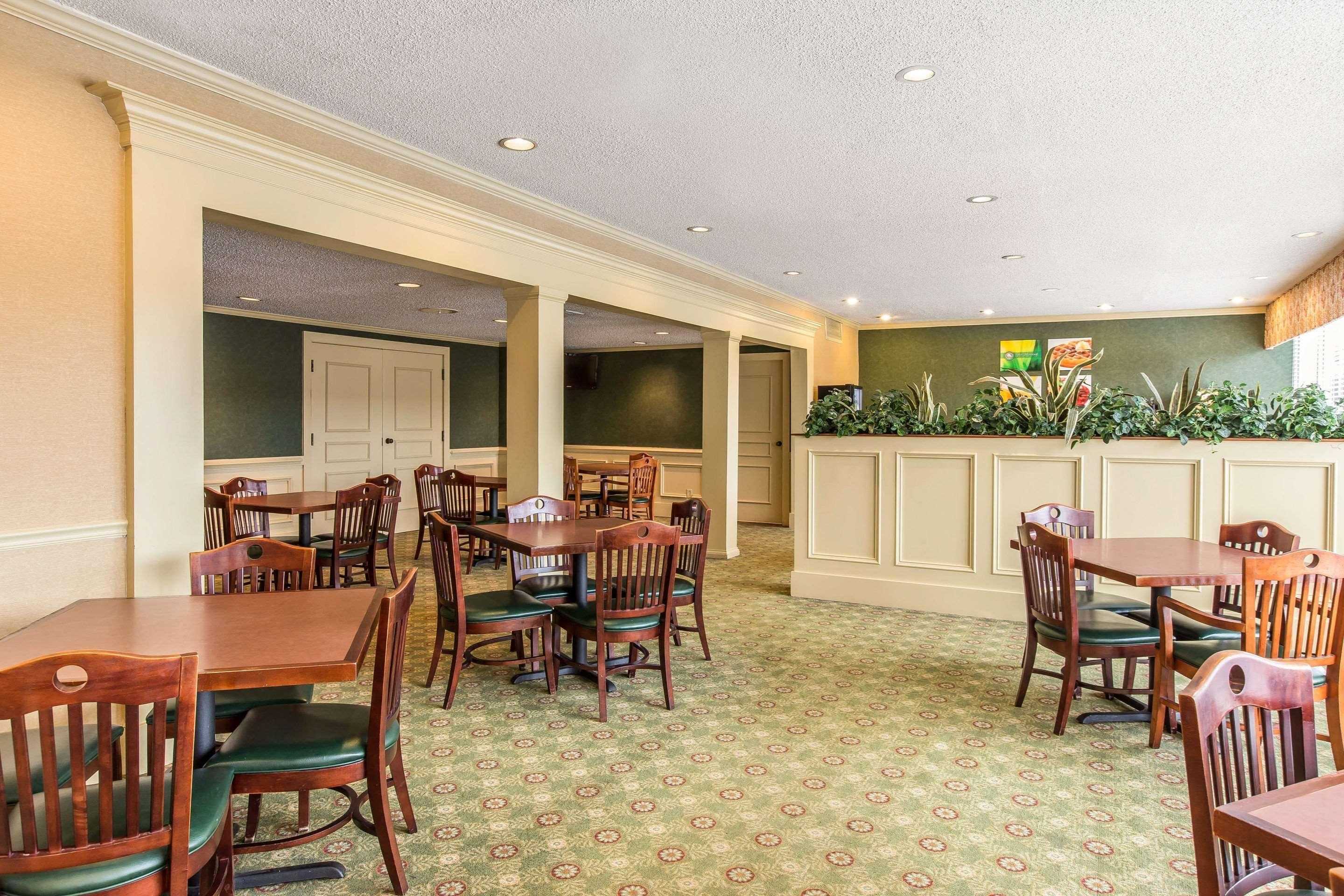 Quality Inn & Suites Mcdonough South I-75 Eksteriør billede
