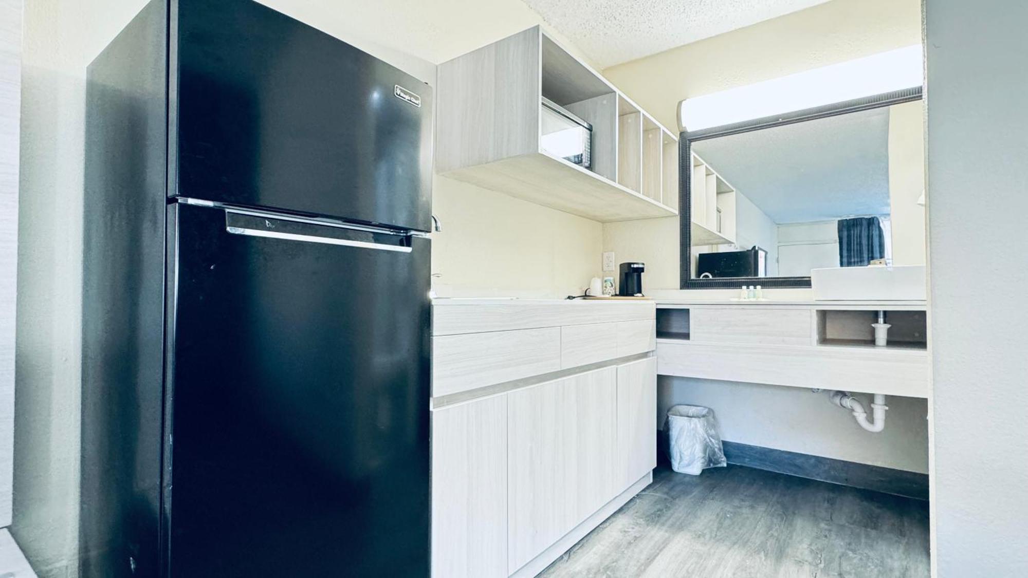 Quality Inn & Suites Mcdonough South I-75 Eksteriør billede