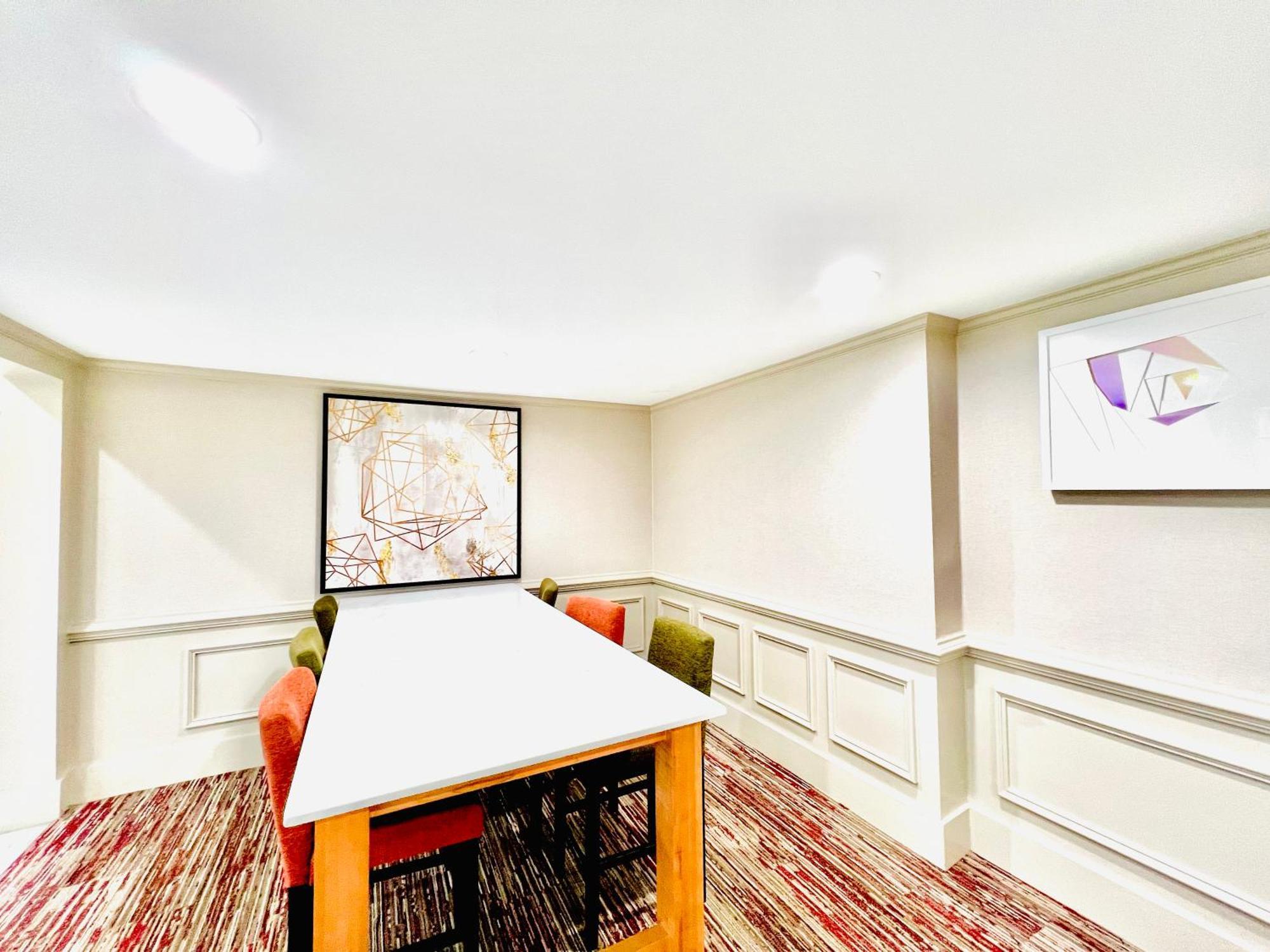 Quality Inn & Suites Mcdonough South I-75 Eksteriør billede