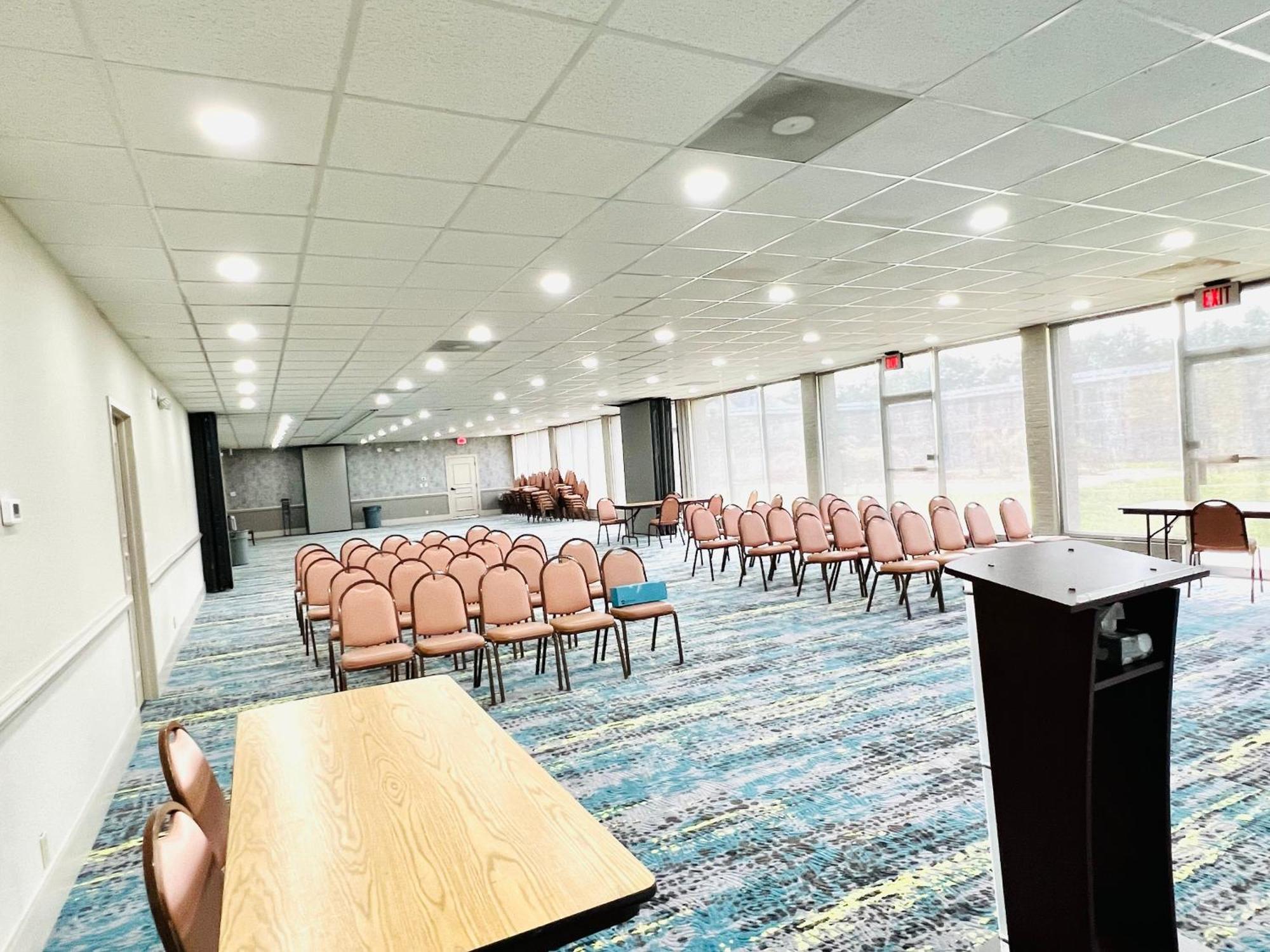 Quality Inn & Suites Mcdonough South I-75 Eksteriør billede
