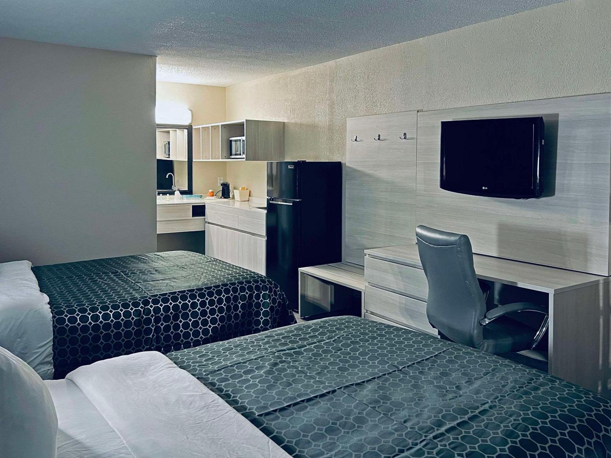 Quality Inn & Suites Mcdonough South I-75 Eksteriør billede