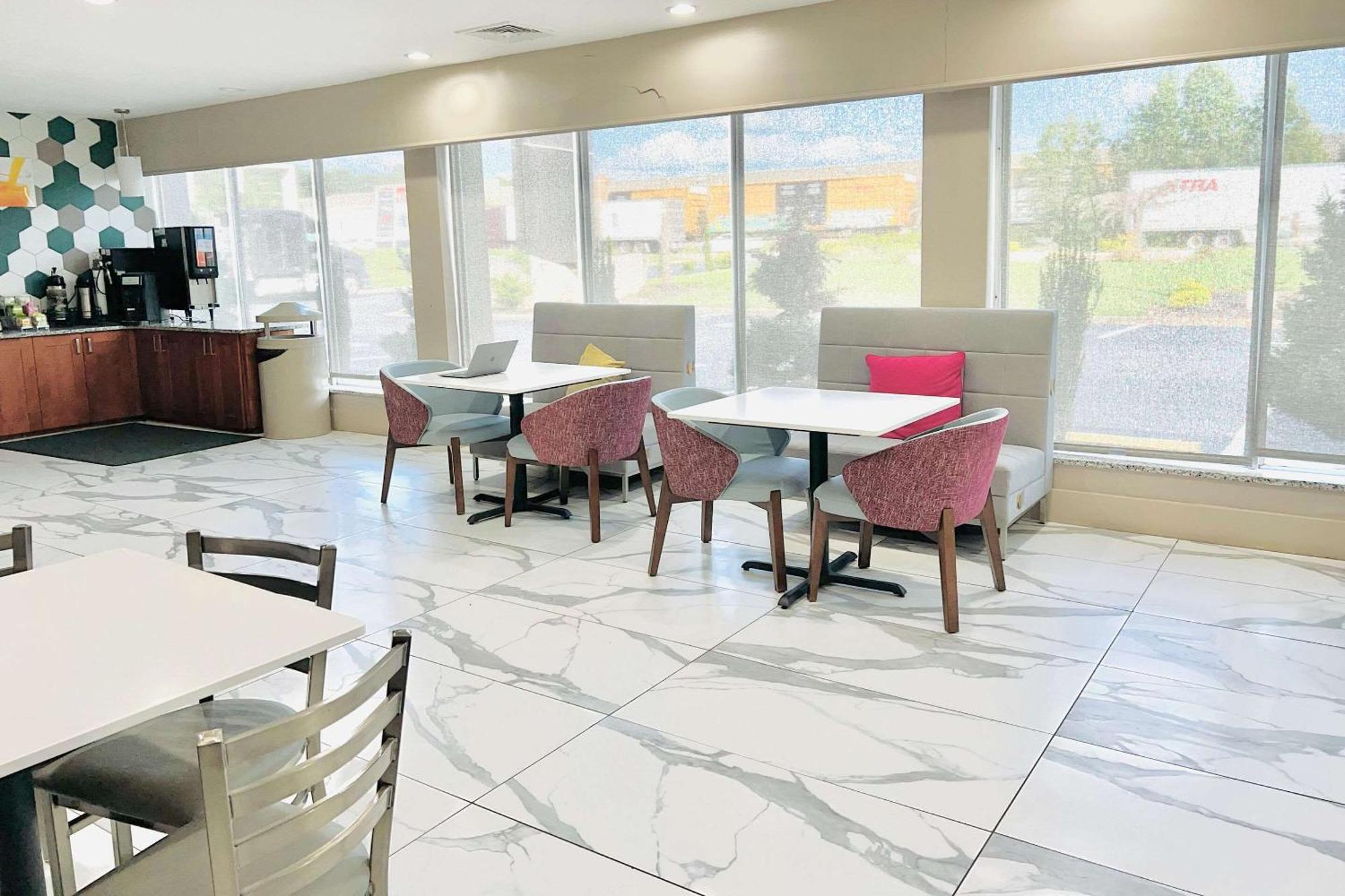 Quality Inn & Suites Mcdonough South I-75 Eksteriør billede