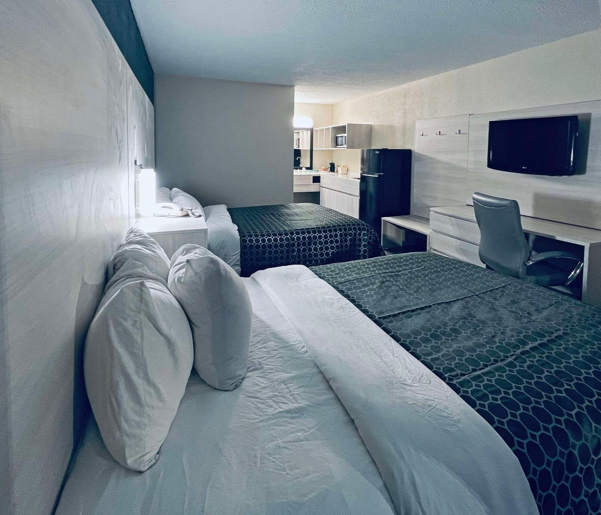 Quality Inn & Suites Mcdonough South I-75 Eksteriør billede